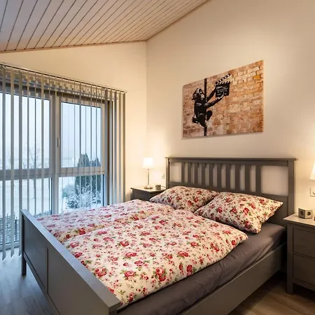 Gemuetliche Mit Panoramablick Lejlighed Muttensweiler